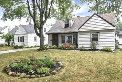 7017 Beresford Avenue, House other with 3 bedrooms, 1 bathrooms and null parking in Parma Heights OH | Image 1