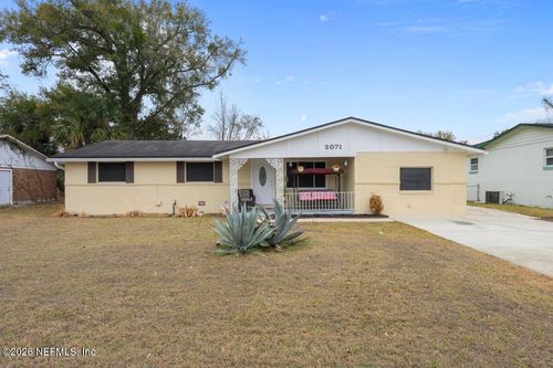 2071 Courtney Dr, Jacksonville, FL, 32208-3017 | Card Image