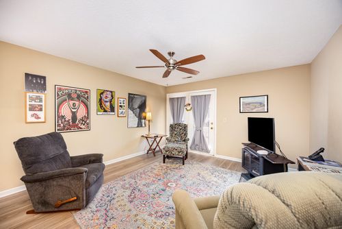6-612 Friars Ln, Florence, KY, 41042-4565 | Card Image