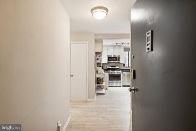 208 - 1420 N Street Nw, Condo with 2 bedrooms, 1 bathrooms and null parking in WASHINGTON DC | Image 2