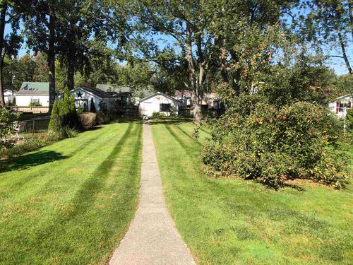 5508 Pointe Drive, East China Township, MI, 48054 | Card Image