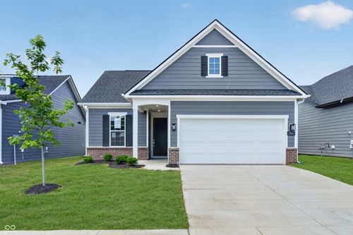 754 Daisy St, Greenwood, IN, 46143-8469 | Card Image