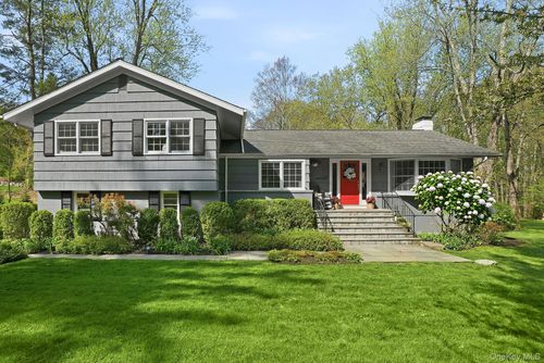 14 Garey Dr, Chappaqua, NY, 10514-1302 | Card Image