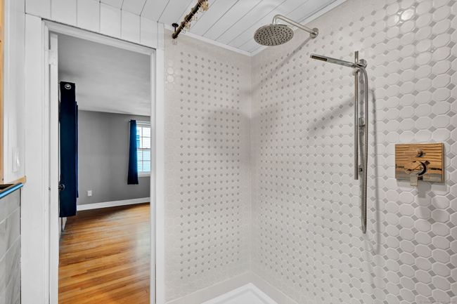 1815 Asylum Ave, House other with 3 bedrooms, 3 bathrooms and null parking in West Hartford CT | Image 30