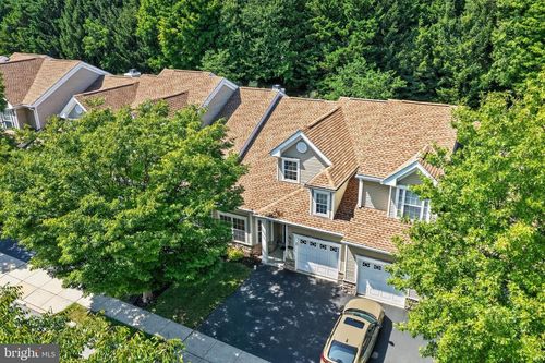 45 Dresner Cir, UPPER CHICHESTER, PA, 19061-4239 | Card Image