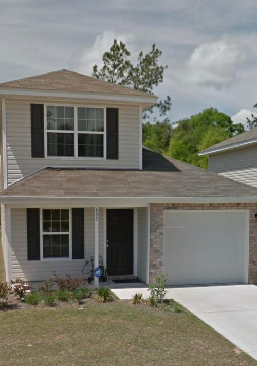407 Eisenhower Dr, Crestview, FL, 32539-6953 | Card Image