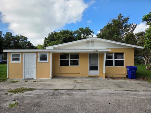 2630 11th Pl, Vero Beach, FL, 32960-3905 | Card Image