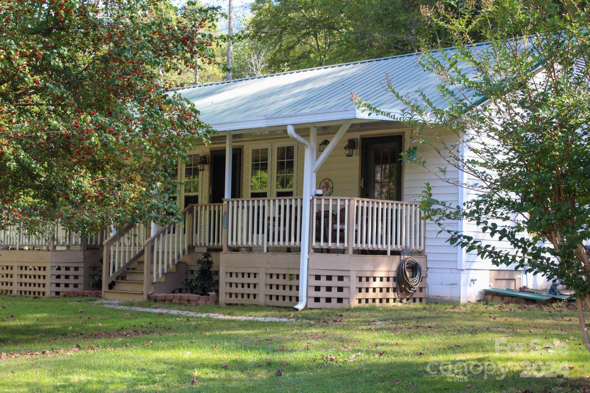 Wheat Field Rd, Franklin, NC 28734