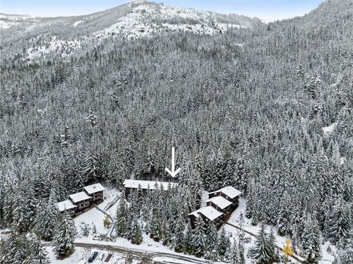 524-33613 Crystal Mountain Blvd, Enumclaw, WA, 98022-7935 | Card Image