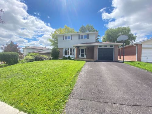 20 Britannia Ave, Bradford, ON, L3Z1A1 | Card Image