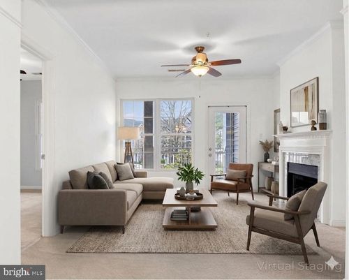 201-46588 Drysdale Ter, STERLING, VA, 20165-4332 | Card Image