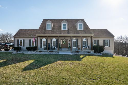 105 Choctaw Dr, Dry Ridge, KY, 41035-7695 | Card Image