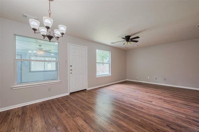 18580 Wisp Willow Way, House other with 3 bedrooms, 3 bathrooms and 2 parking in Porter TX | Image 14