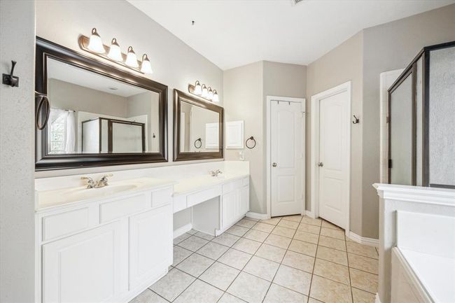 2541 Hidden Creek Dr, House other with 4 bedrooms, 3 bathrooms and 2 parking in Pearland TX | Image 17