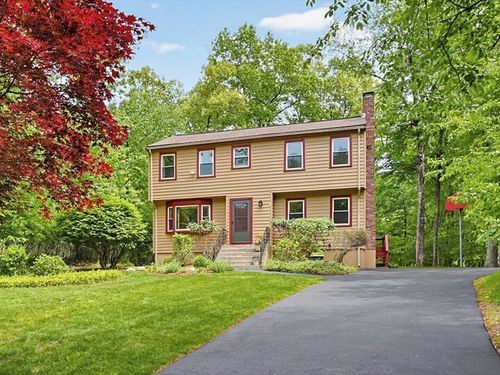 218 Hampton Rd, Sharon, MA, 02067-3011 | Card Image