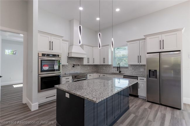 9816 S Orange Blossom Blvd, House other with 3 bedrooms, 2 bathrooms and null parking in Sebring FL | Image 14
