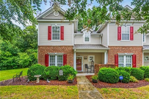 5858 Fox Ridge Ln, Winston-Salem, NC, 27104-3751 | Card Image