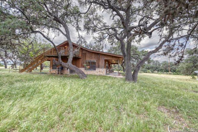 1300 Cattail Rd., Home with 3 bedrooms, 2 bathrooms and null parking in Leakey TX | Image 7