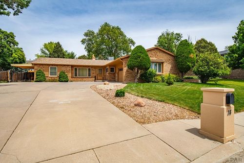 14 Oakbridge Dr, Pueblo, CO, 81001-1424 | Card Image