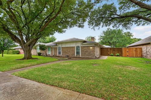 3341 Lanarc Dr, Plano, TX, 75023-8111 | Card Image