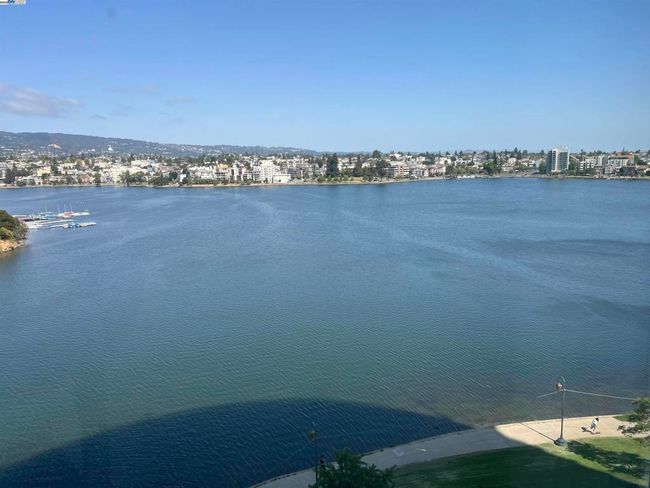 APT-821 - 1 Lakeside Dr, Condo with 2 bedrooms, 2 bathrooms and 2 parking in Oakland CA | Image 30
