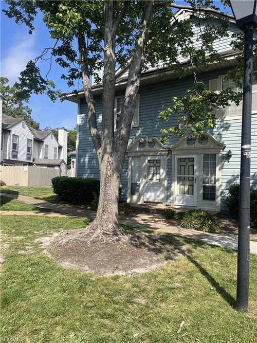 307 Ferdinand Cir, Virginia Beach, VA, 23462-3863 | Card Image