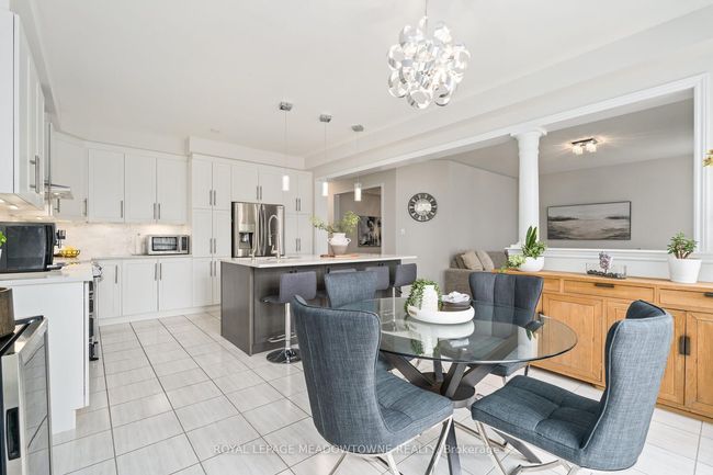 121 Upper Canada Crt, House other with 4 bedrooms, 4 bathrooms and 4 parking in Georgetown ON | Image 29