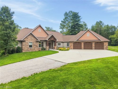 4922 Chase Rd Se, Carrollton, OH, 44615-9623 | Card Image
