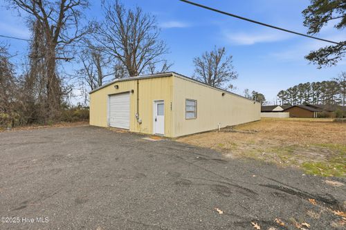 1347 N Road St, Elizabeth City, NC, 27909-3348 | Card Image