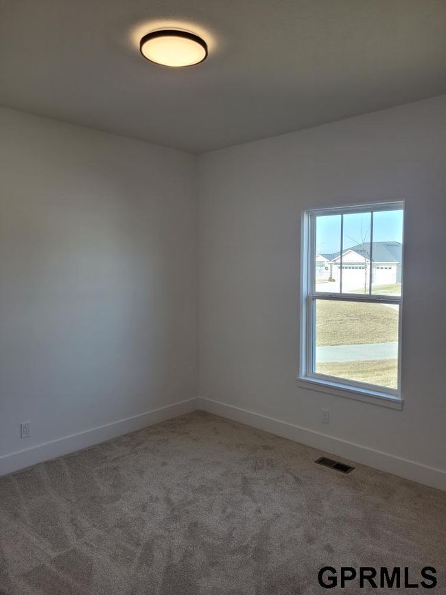 5408 N 190 Th Ave, House other with 3 bedrooms, 2 bathrooms and 3 parking in Elkhorn NE | Image 21