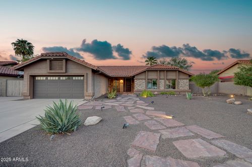 938 E Knight Ln, Tempe, AZ, 85284-1510 | Card Image