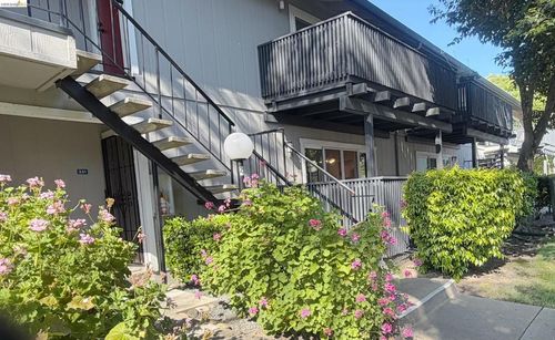 331-9085 Alcosta Blvd, San Ramon, CA, 94583 | Card Image