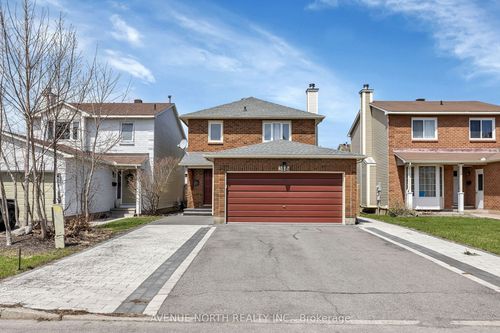 365 Lefebvre Way, Orleans, ON, K1E2W5 | Card Image