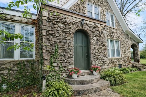 307 College Ave E, Carthage, TN, 37030-1423 | Card Image