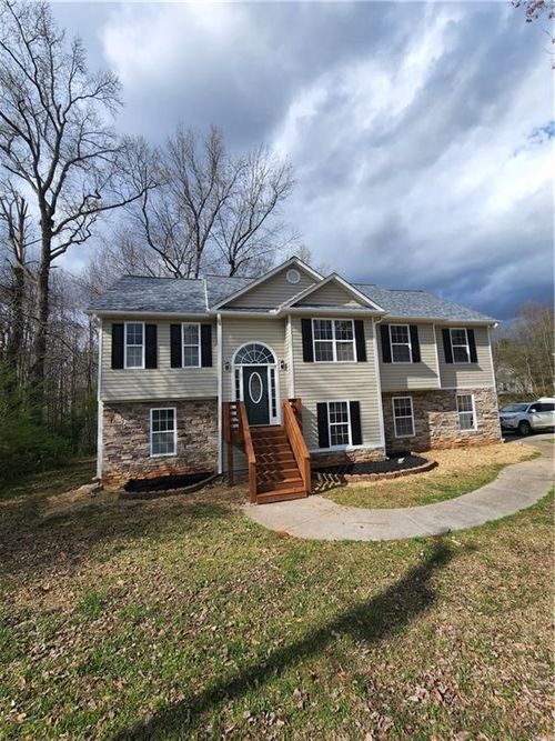 300 Overland Trl, Temple, GA, 30179-5478 | Card Image