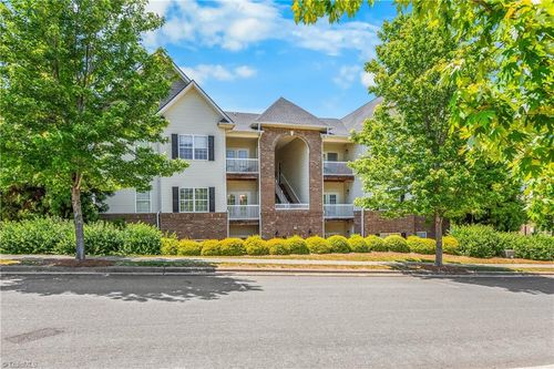 203-2431 Eagle Creek Ct, Winston-Salem, NC, 27103-6267 | Card Image