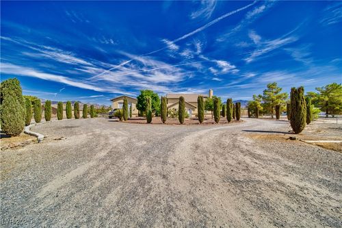 620 Gally Rd, Pahrump, NV, 89060-2528 | Card Image