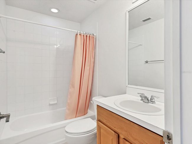Guest bath | Image 18