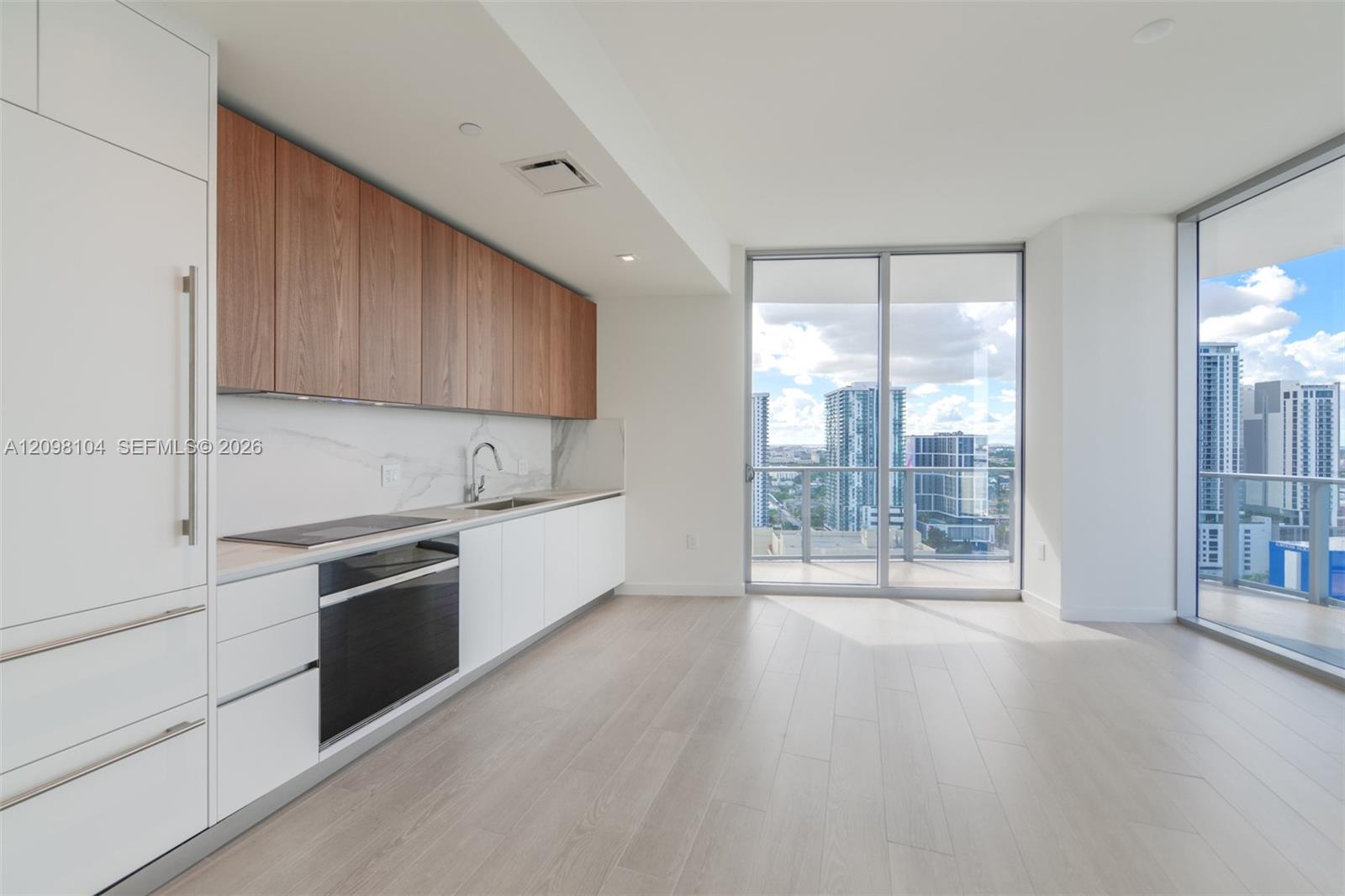 Residential Lease in Miami 4