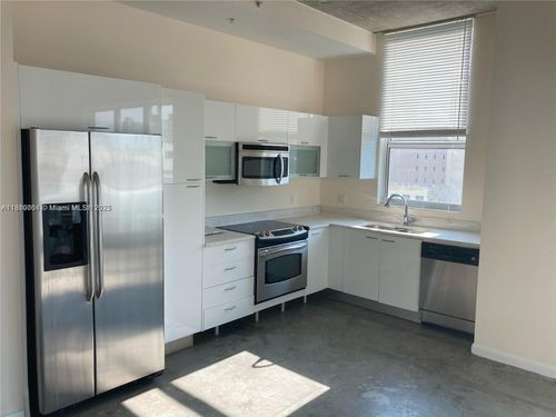 apt-913-133 Ne 2nd Ave, Miami, FL, 33132-2909 | Card Image