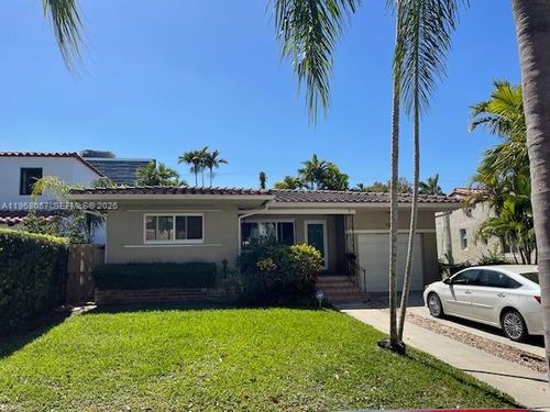 750 Ne 72nd Ter, Miami, FL, 33138-5261 | Card Image