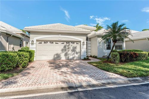 19319 Silver Oak Dr, ESTERO, FL, 33967-5506 | Card Image