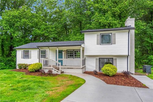 6200 Ridge Rd, Tobaccoville, NC, 27050-9473 | Card Image