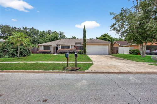 300 Dublin Dr, LAKE MARY, FL, 32746-3318 | Card Image