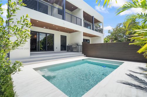 1321 Ne 13th Ave, Fort Lauderdale, FL, 33304-1828 | Card Image