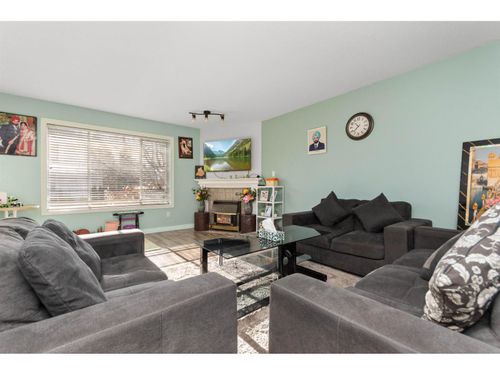 12-2575 Mcadam Rd, Abbotsford, BC, V2S7G4 | Card Image