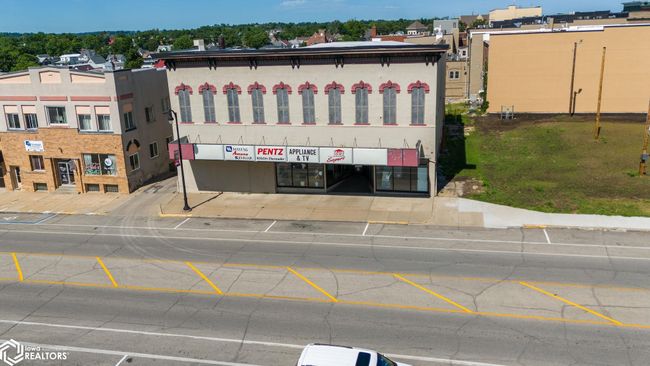 15 S Center St, Home with 0 bedrooms, 0 bathrooms and null parking in Marshalltown IA | Image 10