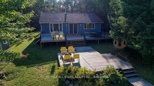 1086 Cameron Lane, Algonquin Highlands, ON, K0M1J0 | Card Image