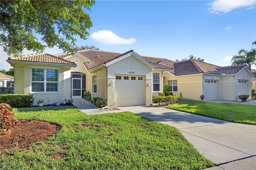 8796 Stockbridge Dr, FORT MYERS, FL, 33908-6274 | Card Image