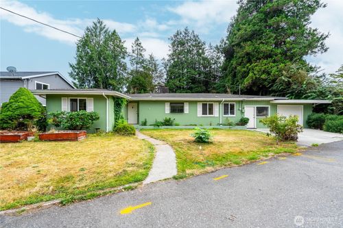 648 Smith St, Monroe, WA, 98272-2165 | Card Image